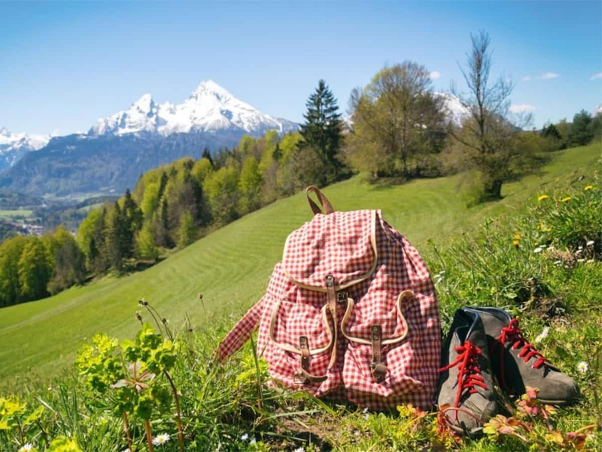 Bed And Breakfast - Die Aelplersuit Fuer Backpackers Im Berghuesli Linthal ภายนอก รูปภาพ